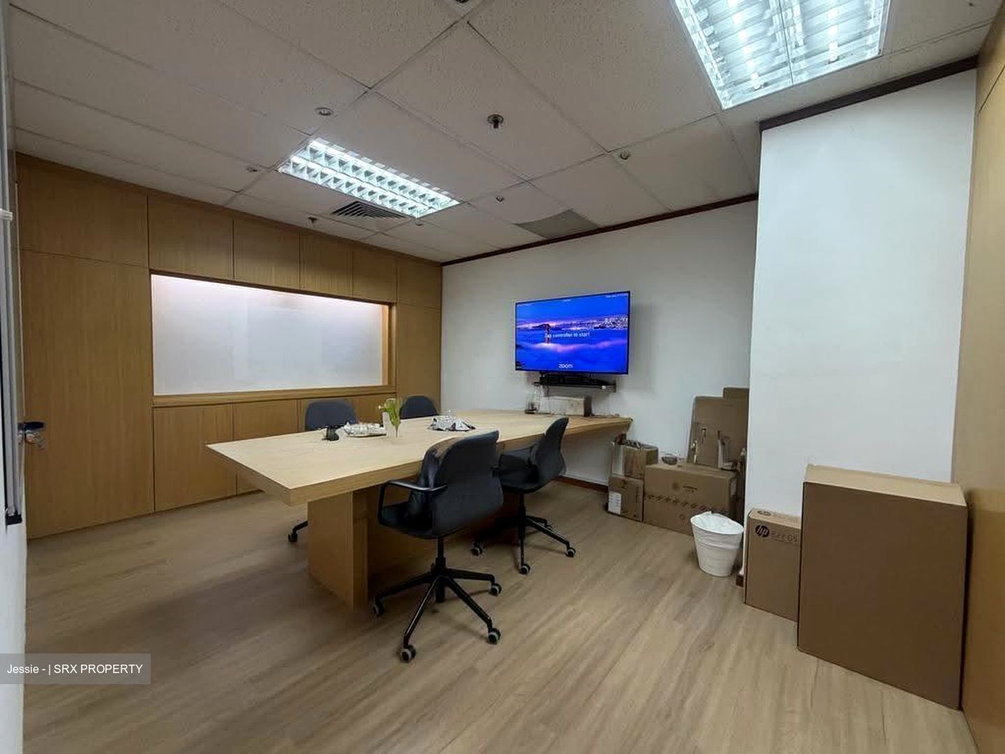 International Plaza (D2), Office #635439221